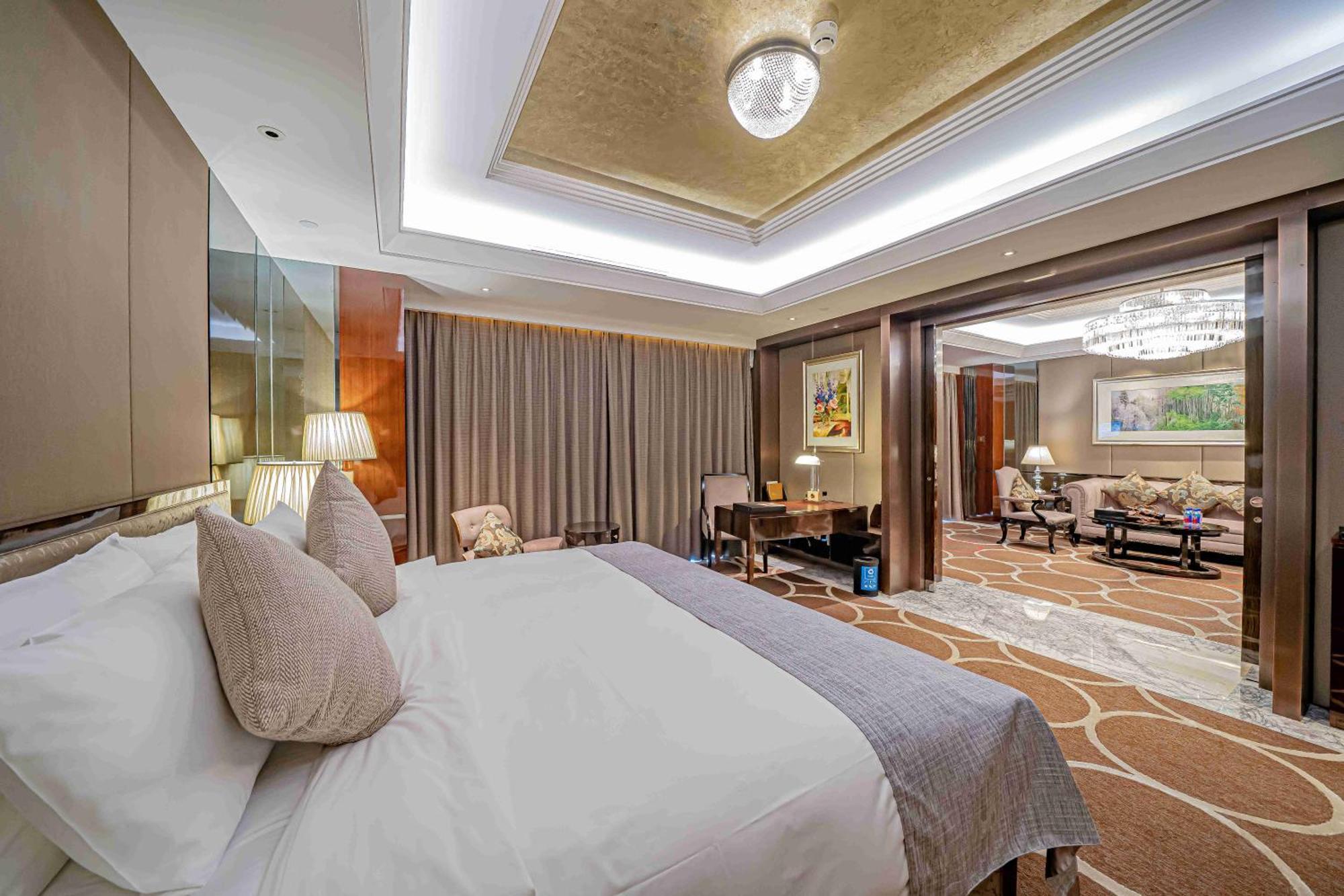Zhaolin Grand Hotel Beijing Exterior photo