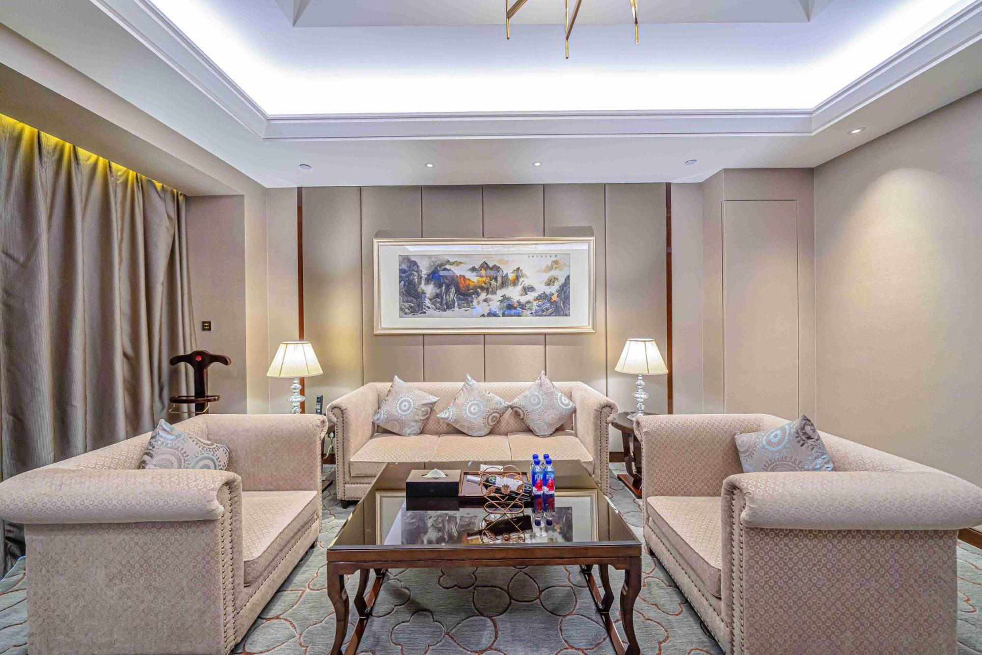 Zhaolin Grand Hotel Beijing Exterior photo